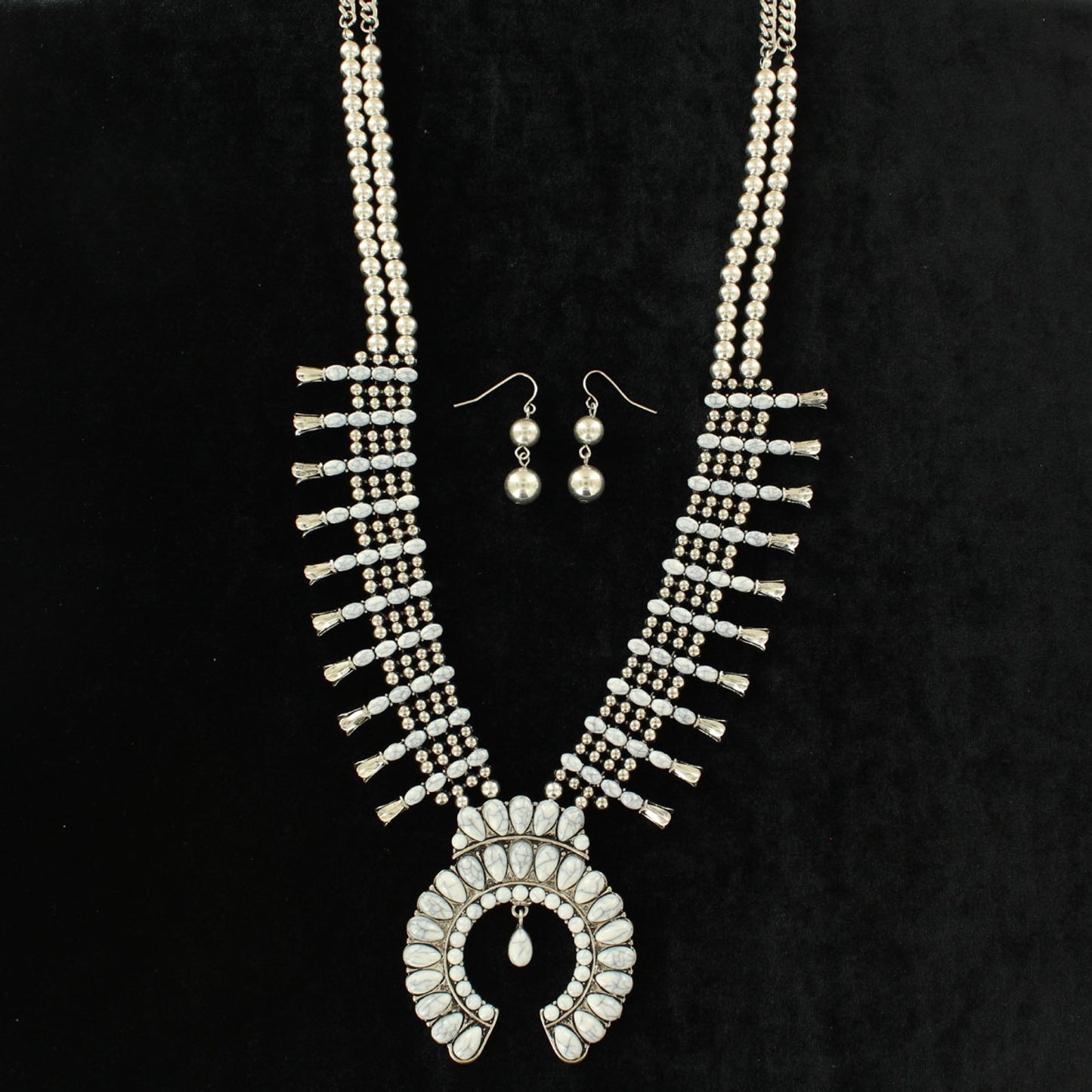 5-889741-white.jpg