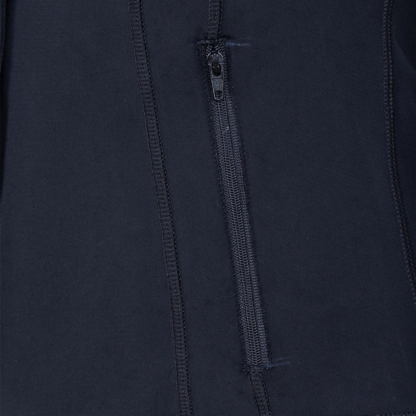 5-969472-black-frontdetail2.jpg