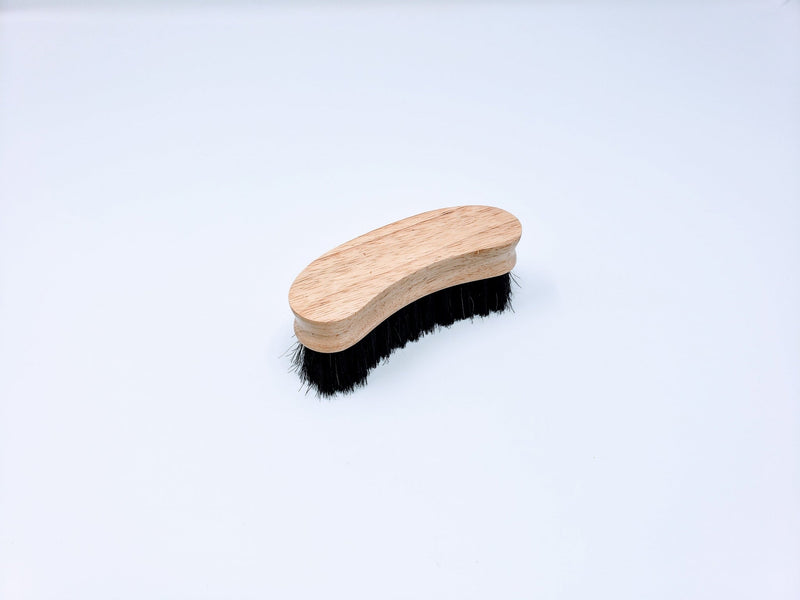 Legends Horsehair Crescent Face Brush "Black Beauty"