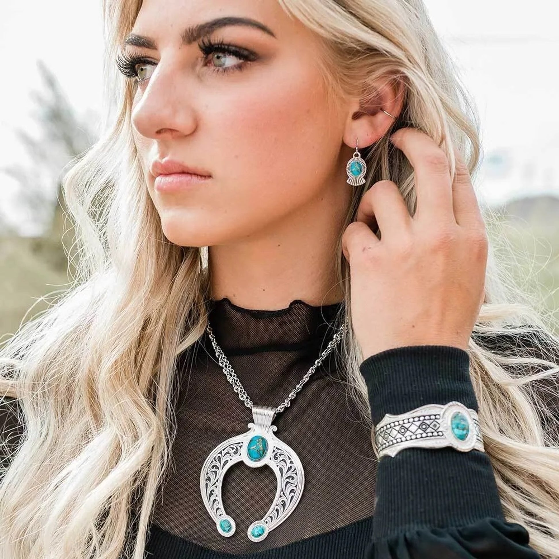 Montana Silversmiths Romancing the Stone Squash Blossom Necklace