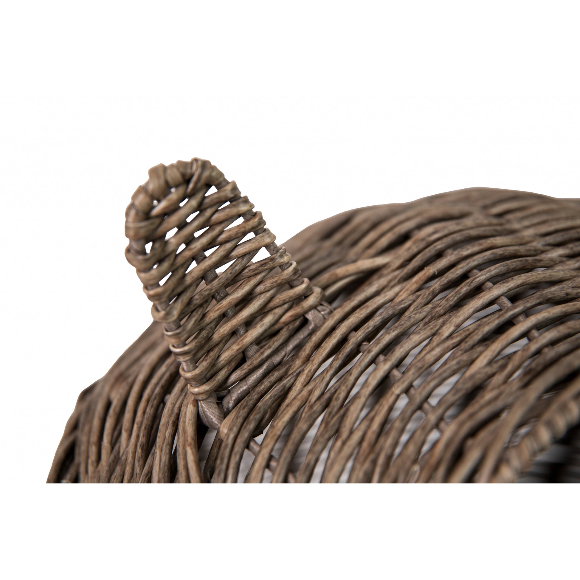 Huntley Equestrian Pet Wicker Cat Shaped Play House Pet Bed with Cushion