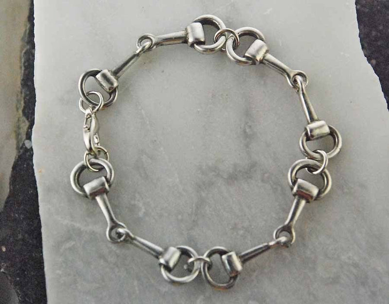 Finishing Touch Snaffle Bracelet