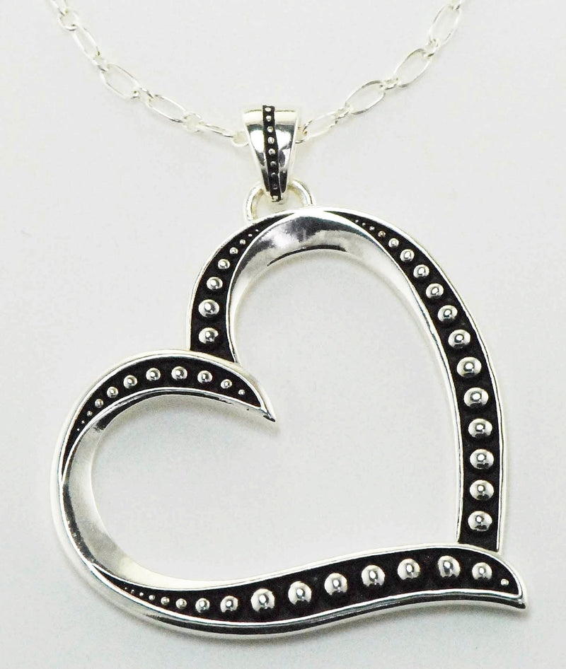 Western Edge Jewelry Side Heart Necklace