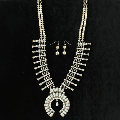 5-889741-white.jpg