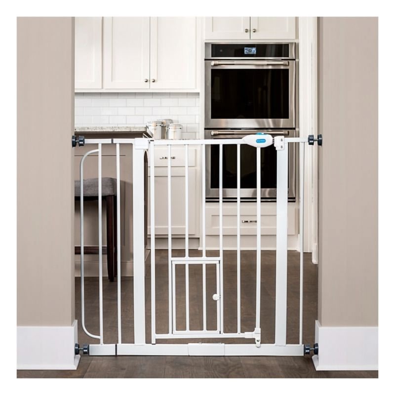 Extra Wide Walk Thru Gate with Pet Door