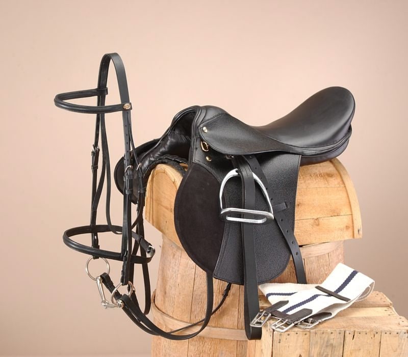 Hunt Saddle Wide/Draft Package