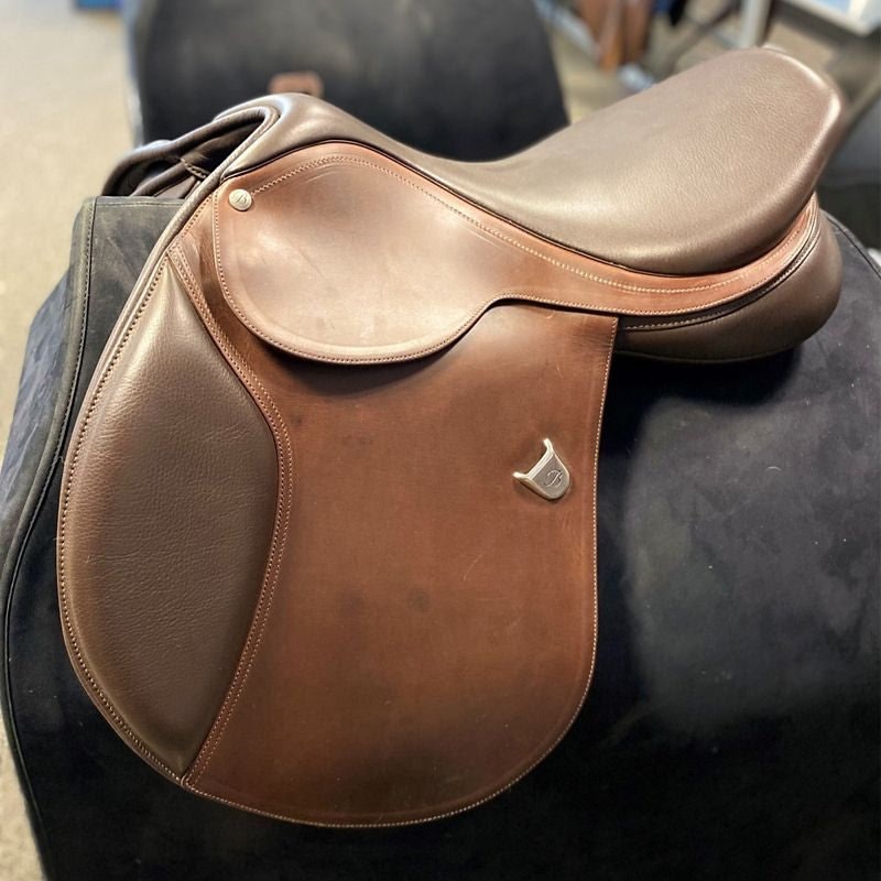 Blemished Bates Caprilli CC CAIR 17.5 ClassicBrown