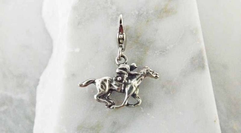 Barbary Thoroughbred Charm 1 5/8 X 1 Silver