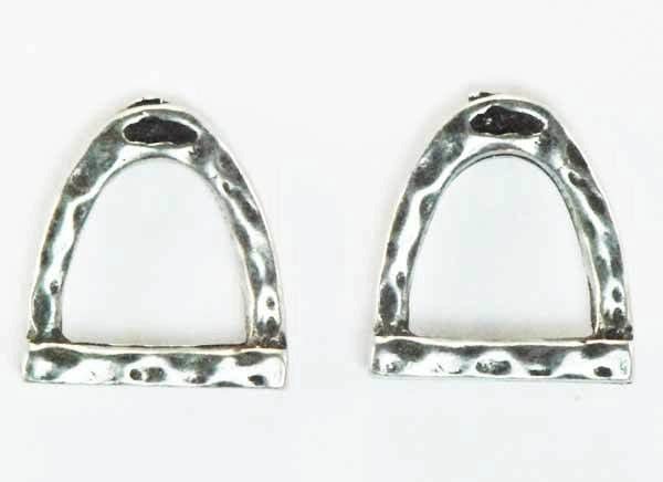 Finishing Touch Hammered Stirrup Earrings Silv
