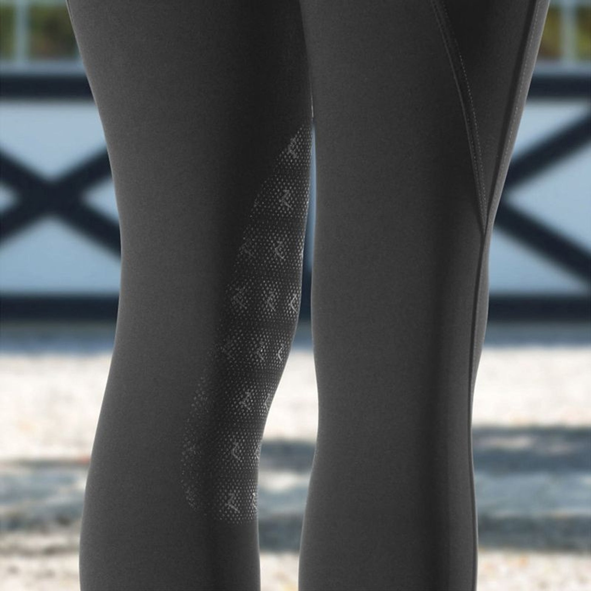 TE047842_580171_01.jpg
