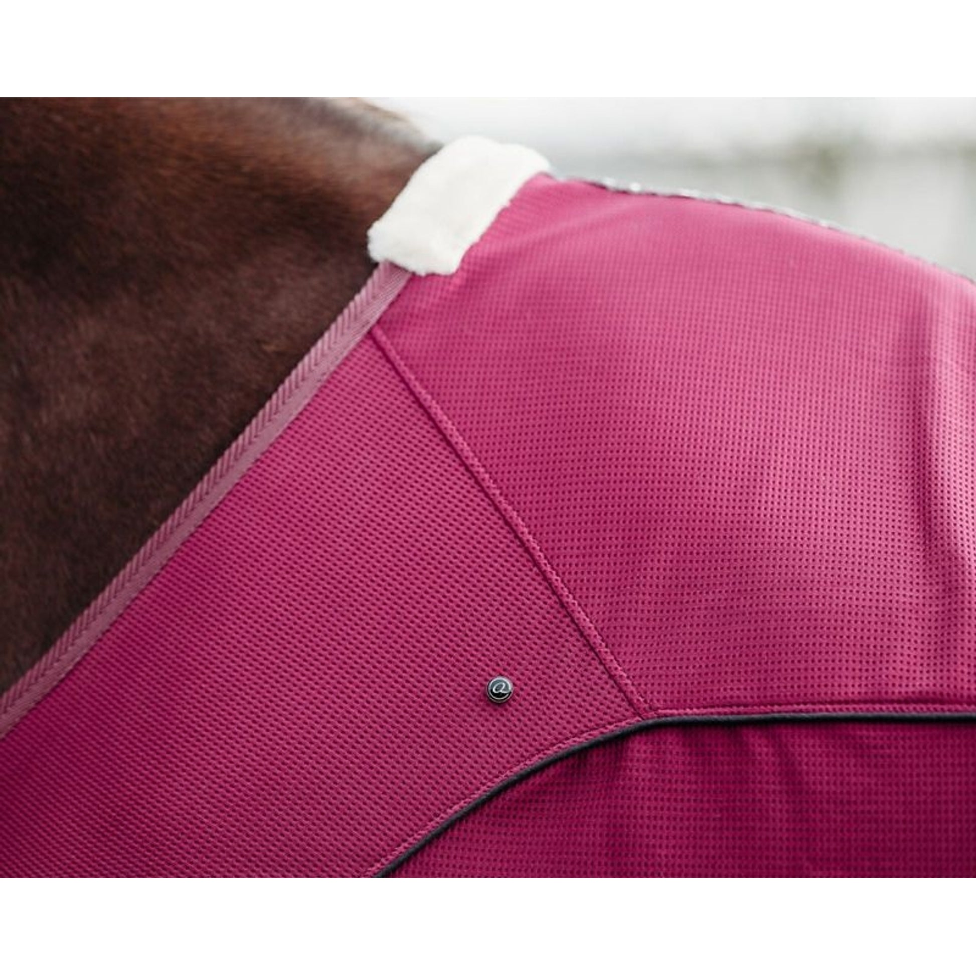 QHP Astana Coolmesh Blanket