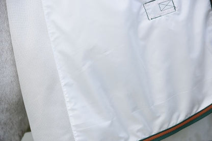 TE057983_GOW_06.jpg