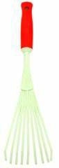 Bond Easy Grip Hand Fan Rake White
