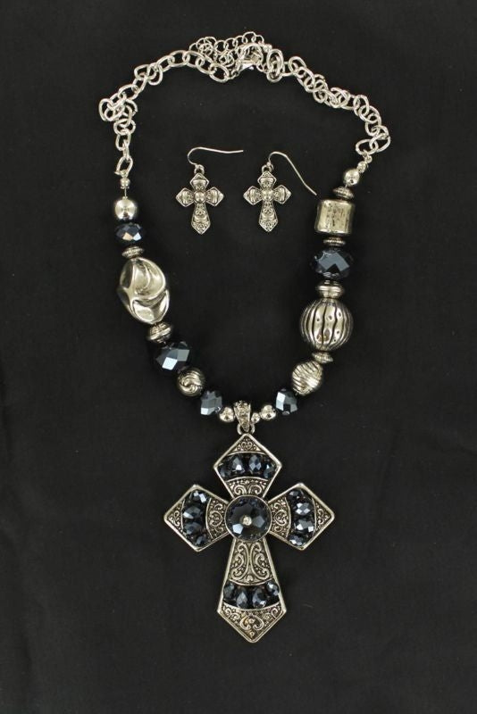 Blazin Roxx Bead/Cross Necklace/Earrings Set Blue