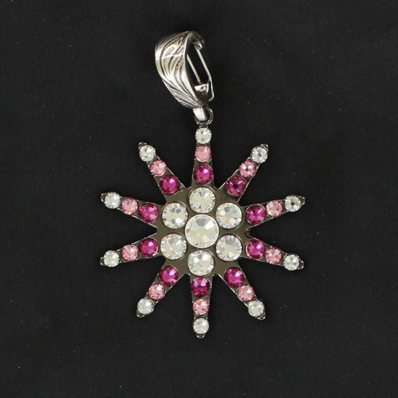 Western Charm Spur Rowel PendantBk/Wh