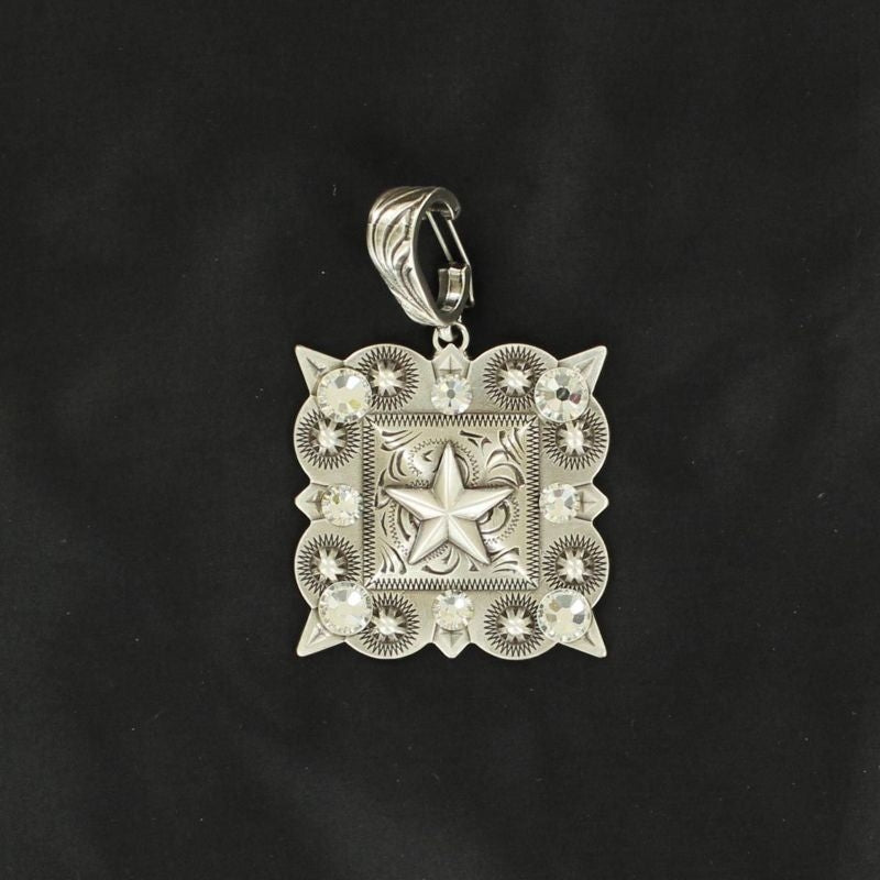 Western Charm Square Berry PendantBk/Wh