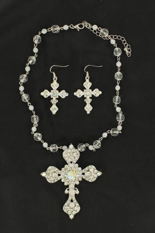 Blazin Roxx Crystal Cross Necklace/Earring SetWht
