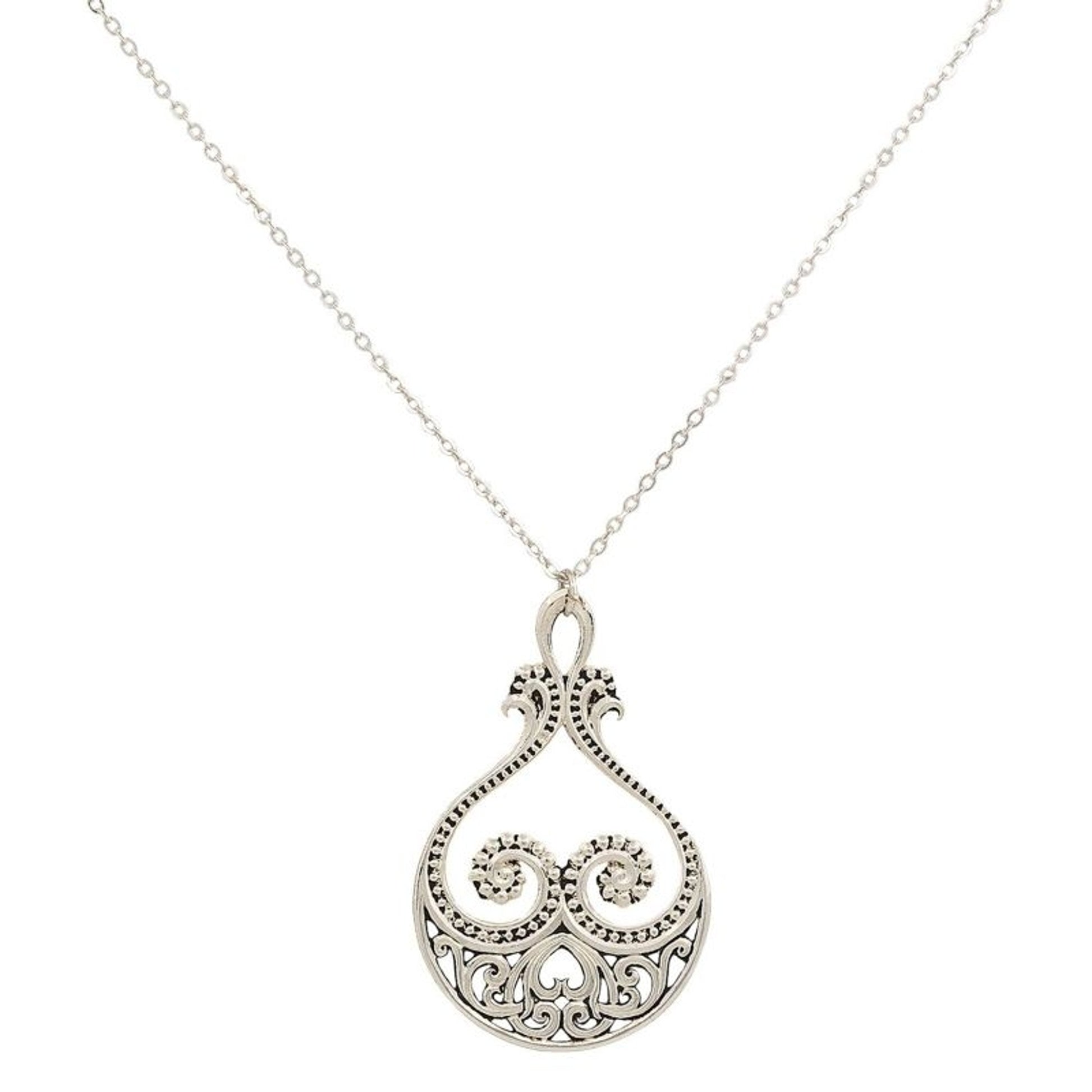 Montana Western Lace Paisley Hearts Necklace 19