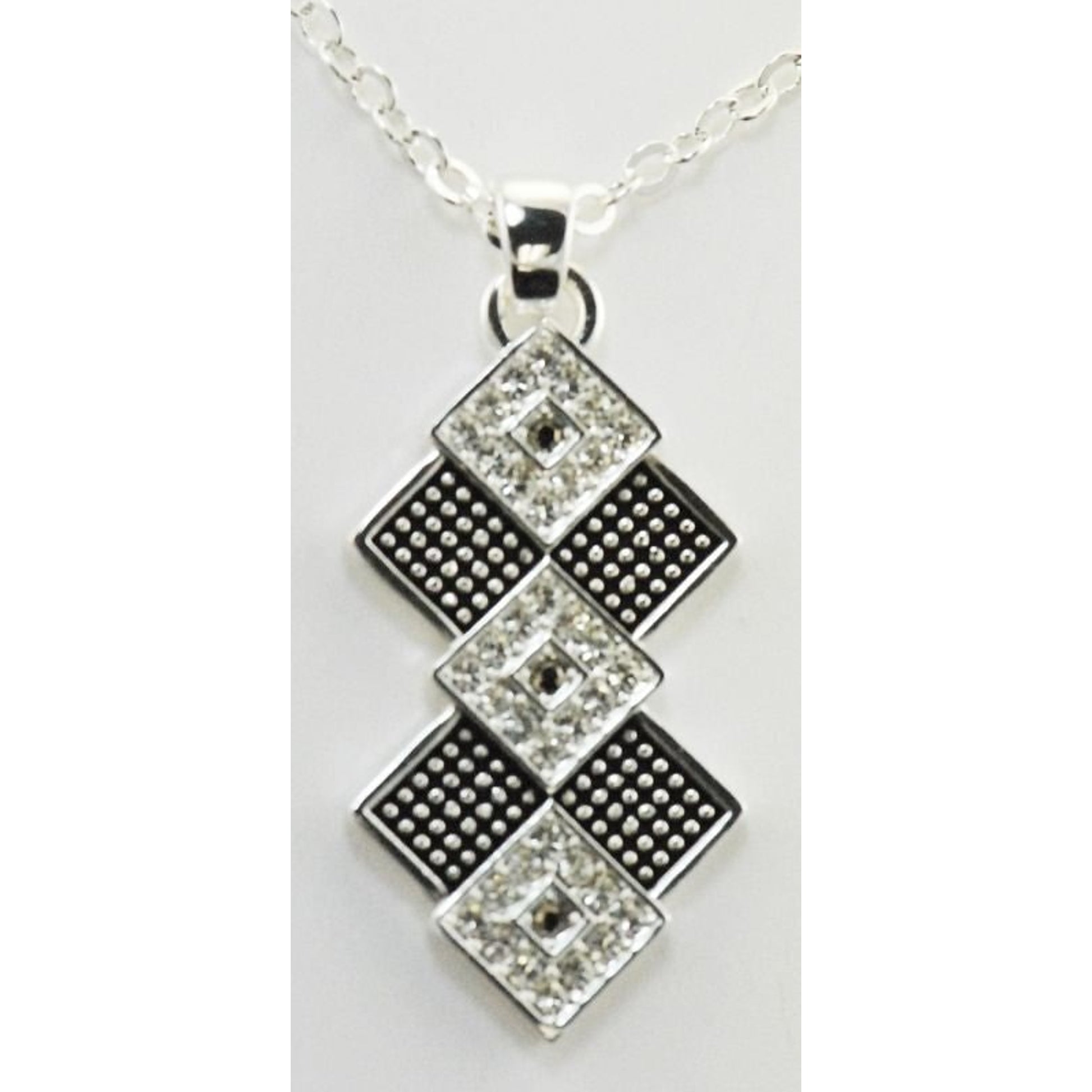 Western Edge Diamond Stone Necklace Crystal
