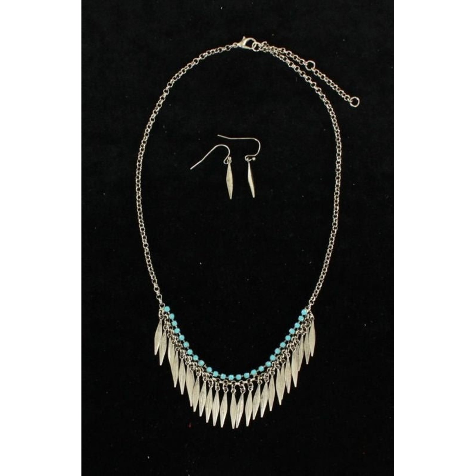 Blazin Roxx Feather Fringe Jewelry Set