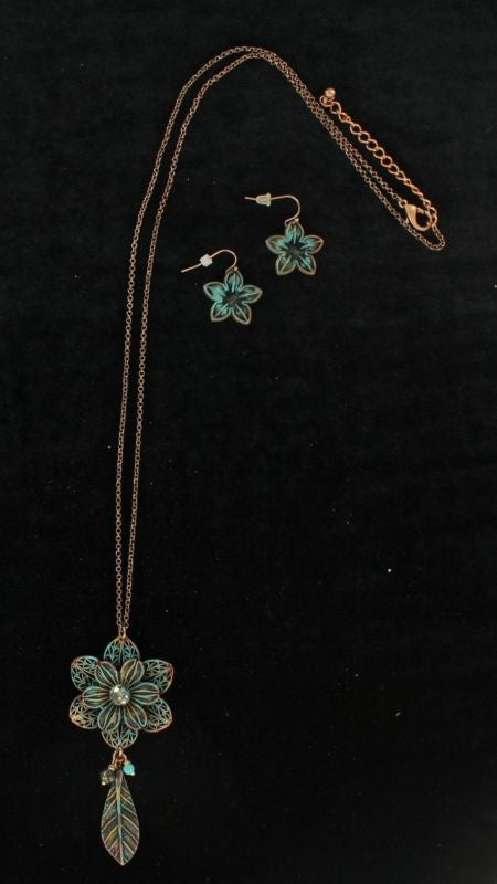 Blazin Roxx X-Large Flower Chain Jewelry SetBk/Wh