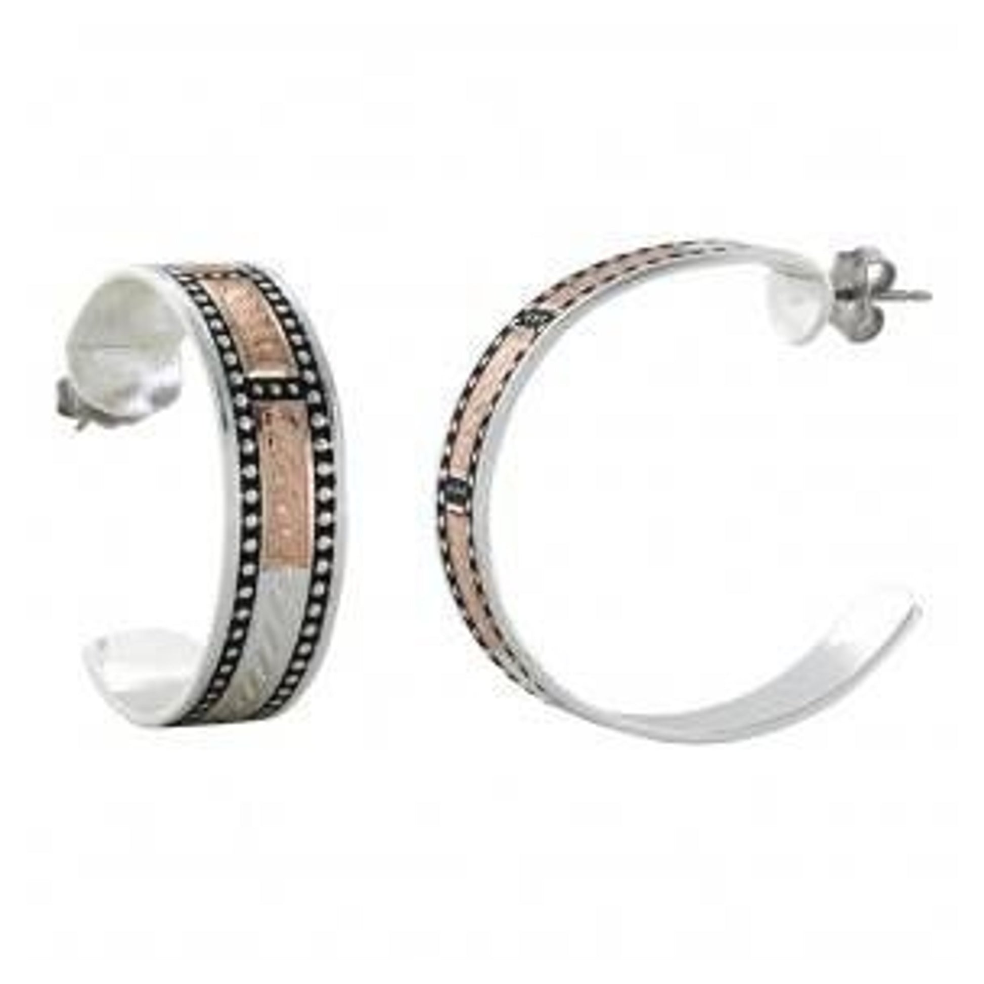 Montana Cross Cut Threaded Ribbon Hoop Earrings