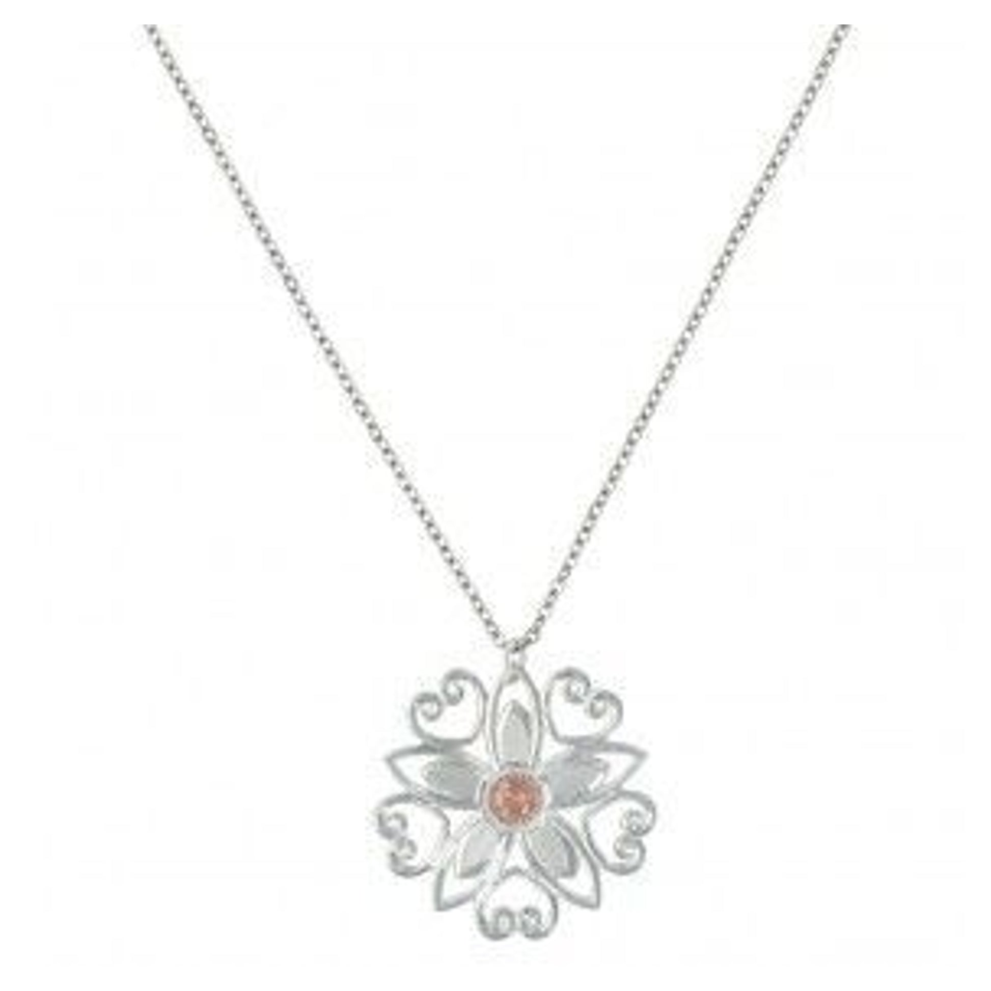 Montana Star Flower Love Necklace 1.2X1.2X19