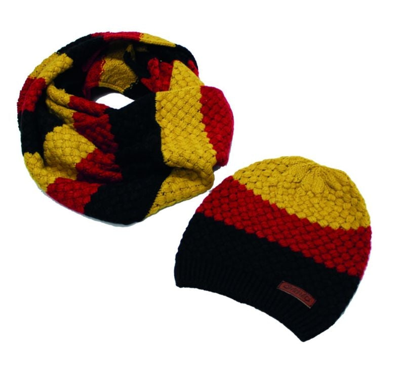 Horseware Knitted Hat And Snood Yellow