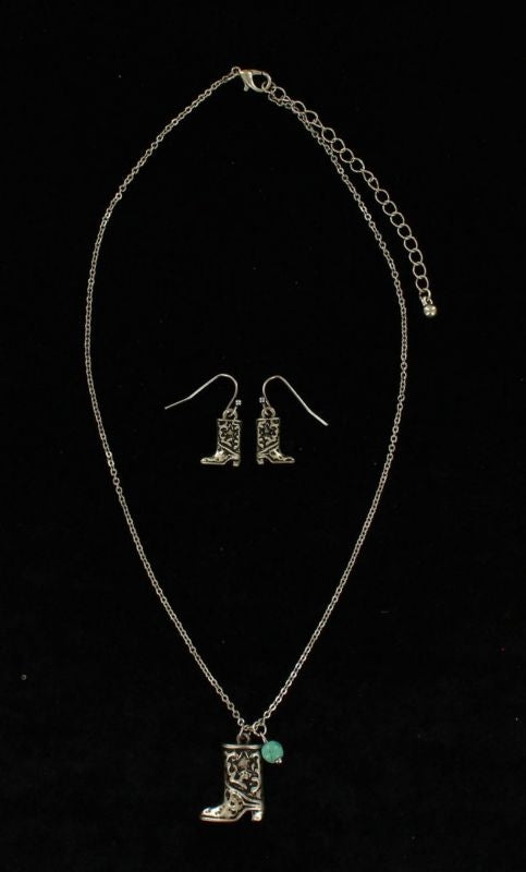 Small Boot With Stone Bead And Earrings SetBk/Wh
