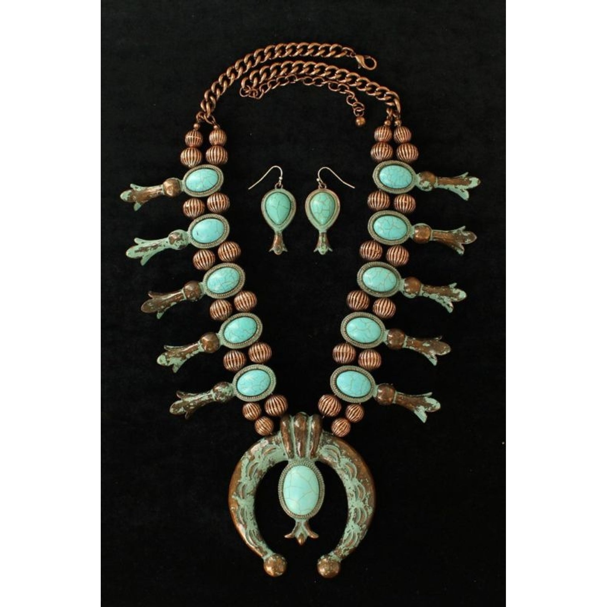 Large Squash Blossom Necklace/Earrings SetBk/Wh