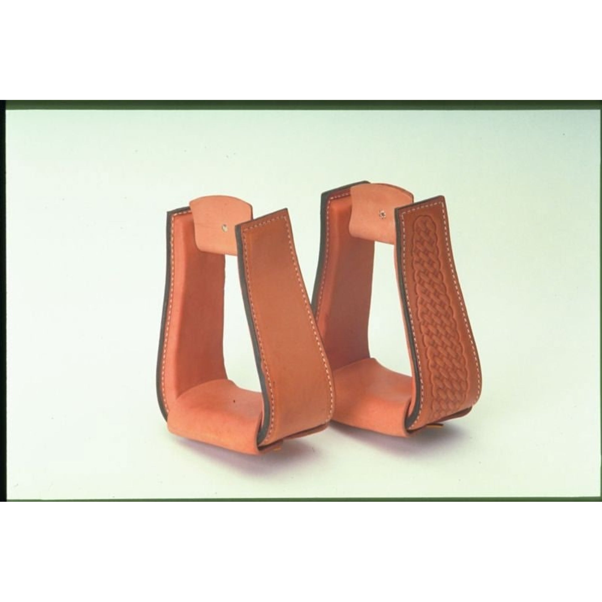 ColoradoSaddlery Deep Reversible Roper Stirrup 3 B