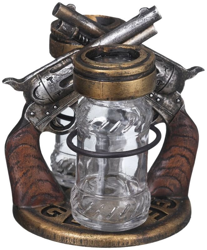 Double Pistol Salt Pepper Shaker 3 7/8x3 7/8x5 1/4