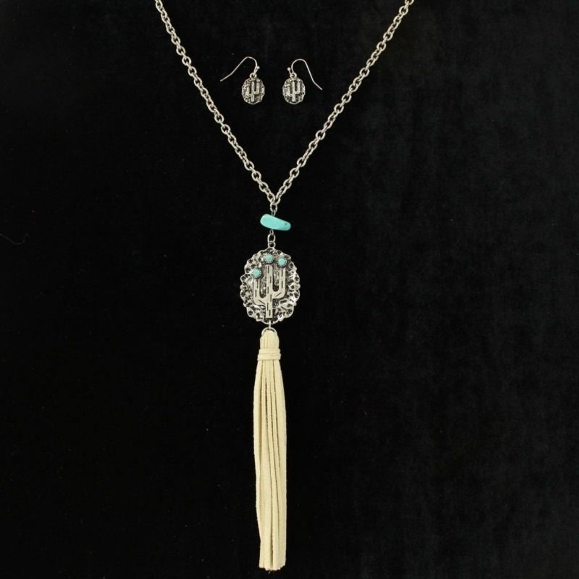 LongFringe Stone Cactus Necklace/Earring SetBk/Wh