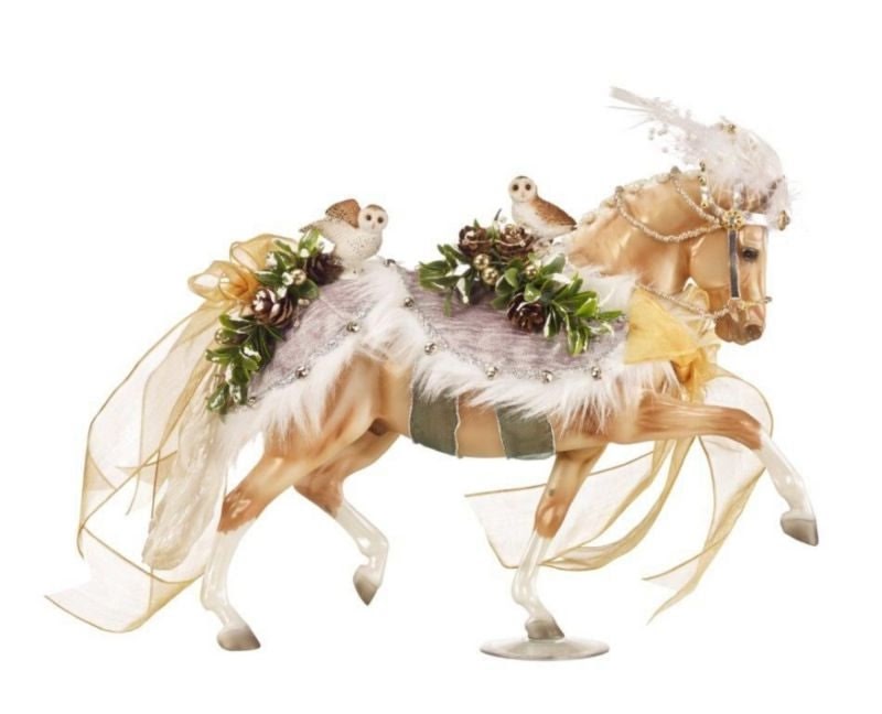 Breyer Winter Wonderland 2017 Holiday Horse