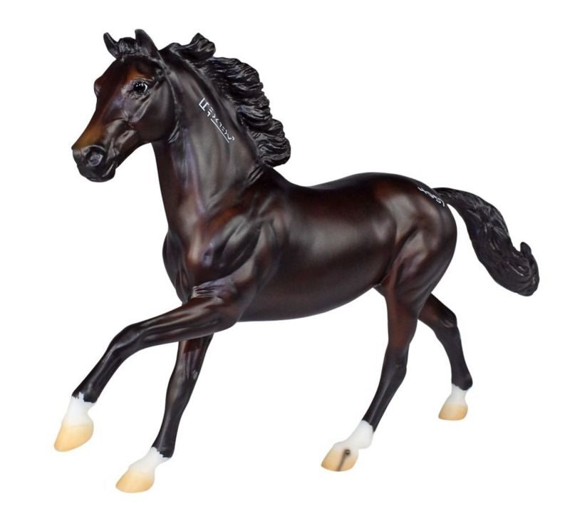 Breyer Series Cobra - Champion Dresage Mustang