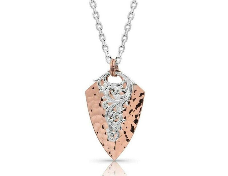 Montana Silversmiths Hammered Arrowhead Necklace 2