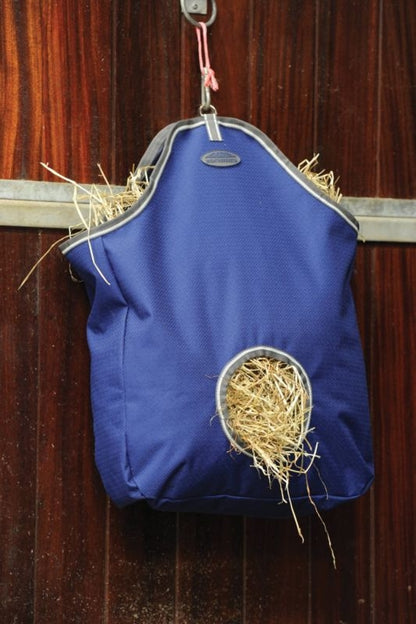 Weatherbeeta Hay Bag 29"H x 16.5"W Bee Print
