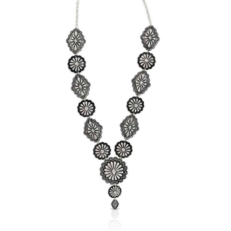 Montana Silversmiths Simply Blossoming Concho Atti