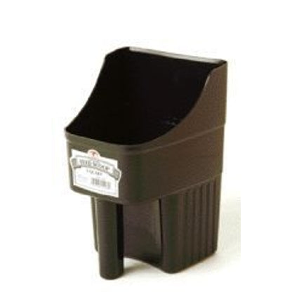 Enclosed Feed Scooper For Feed Or Seed 3 Qt Red