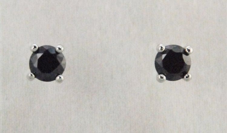 Finishing Touch 6.5 Mm Cz Stud Earrings Silver