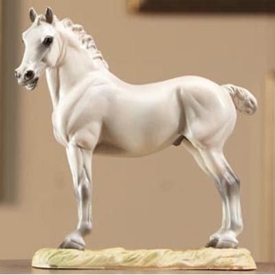 Breyer Resin A Kings Mount