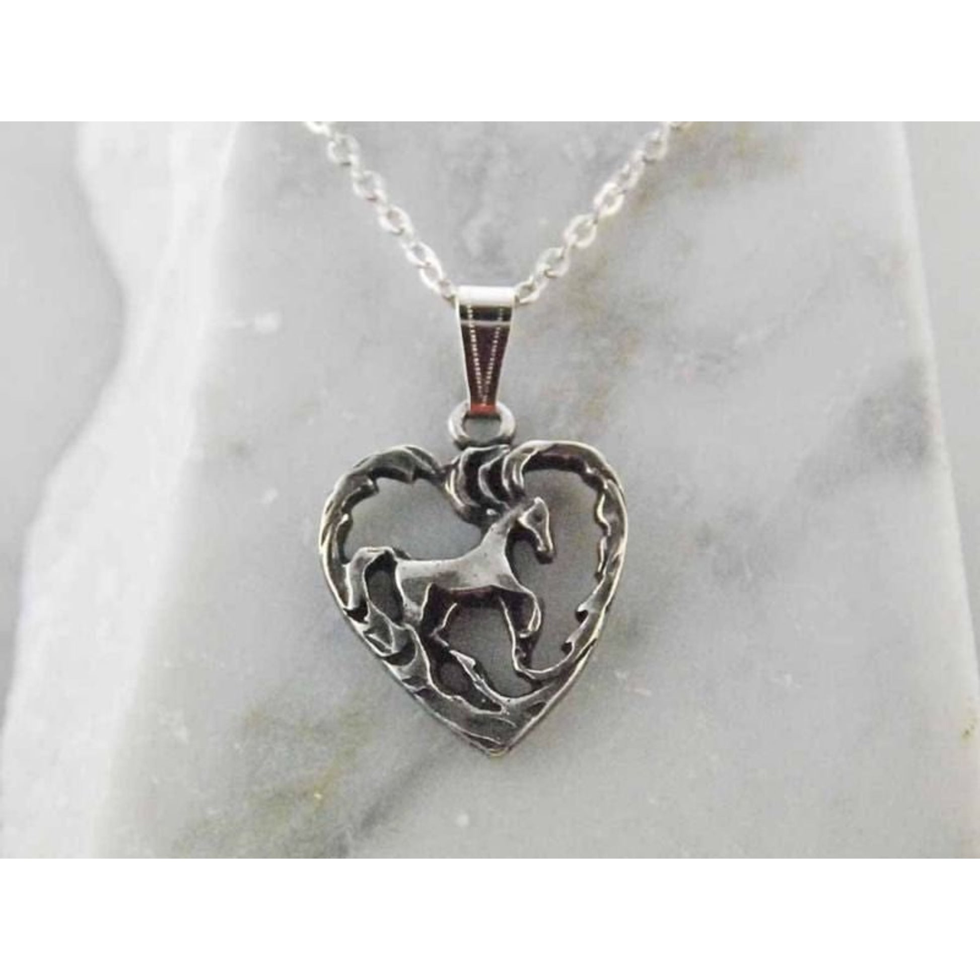 Finishing Touch Standing Horse In Heart Sil