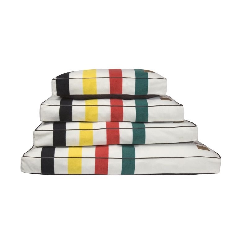 Pendleton Glacier Pet Bed