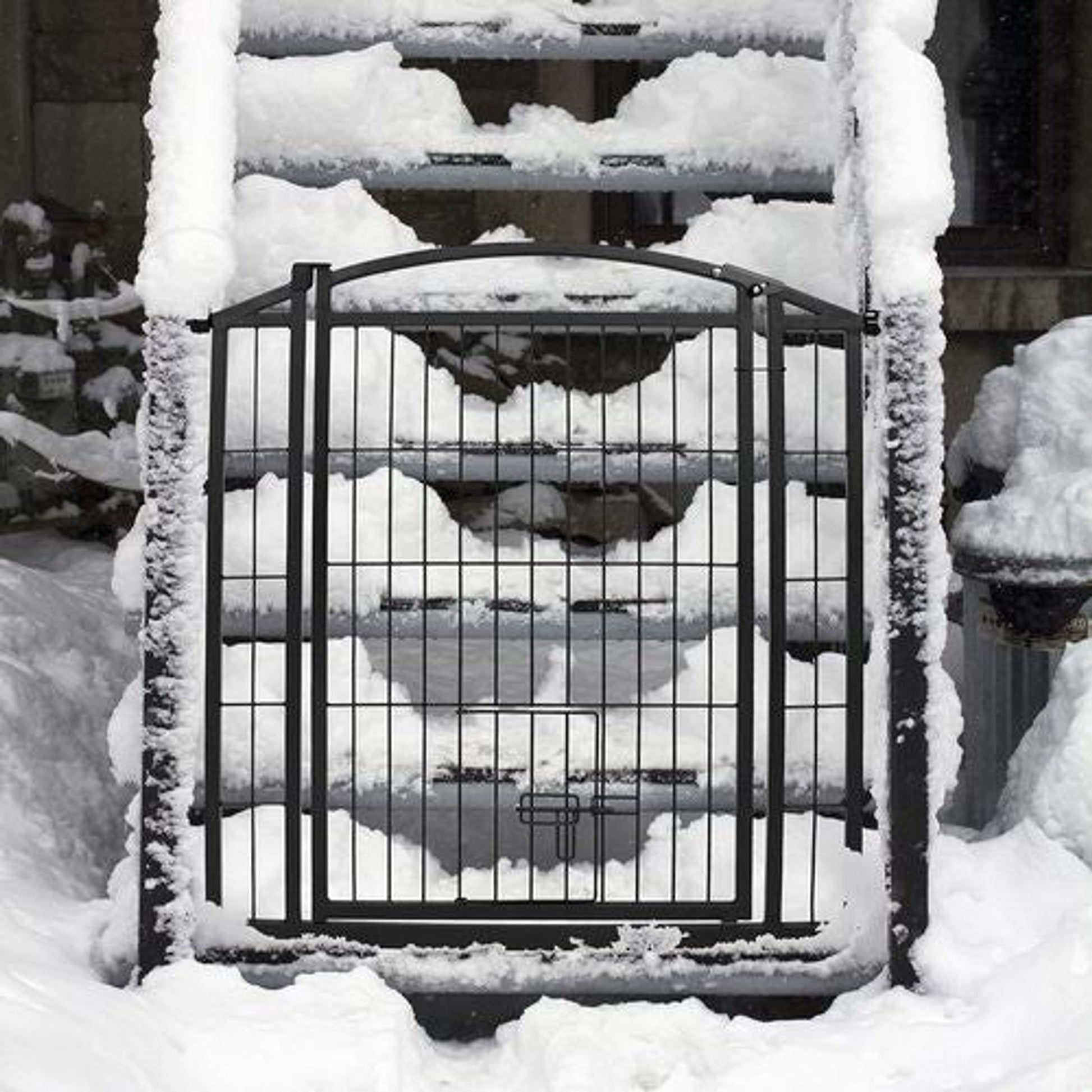 Carlson Pet Outdoor Walk-Thru Pet Gate