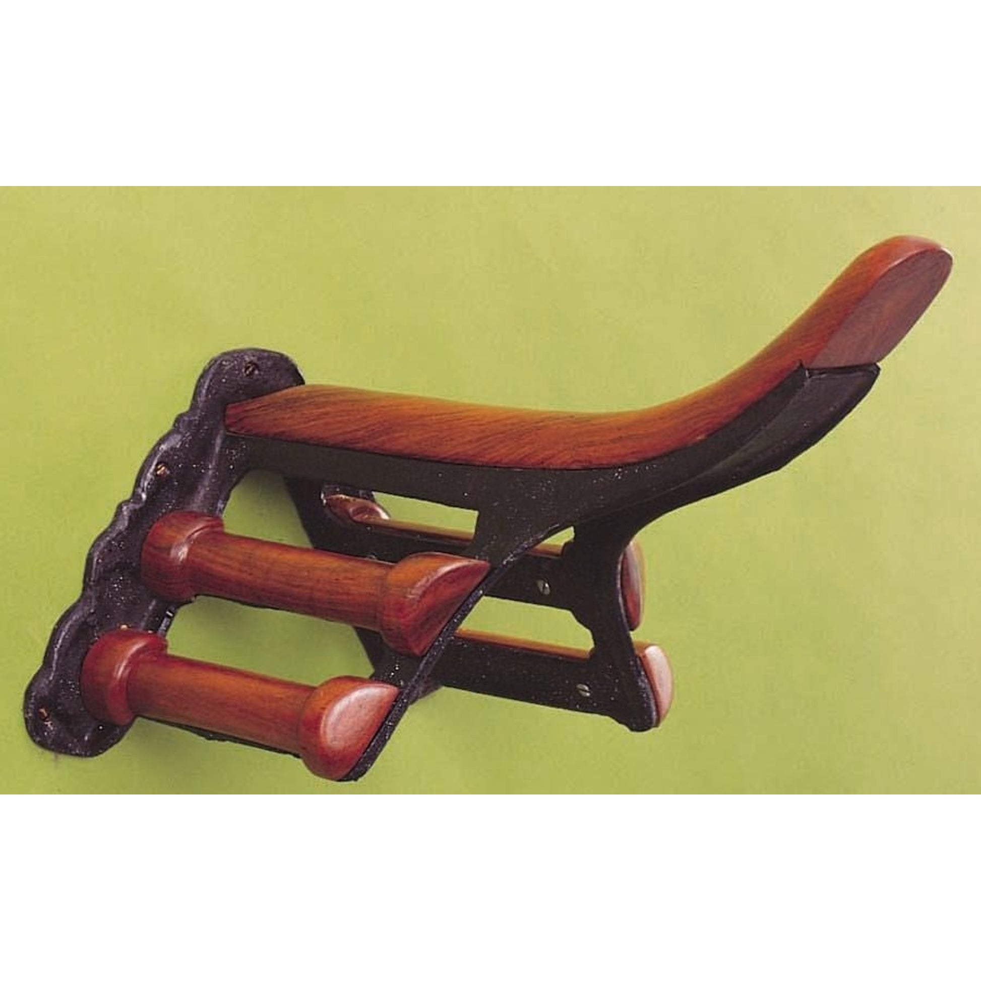 Horse Fare Cast Iron/Wood Saddle Rack